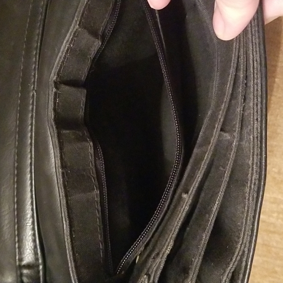 Koltov Black Leather Bag - Picture 7 of 9